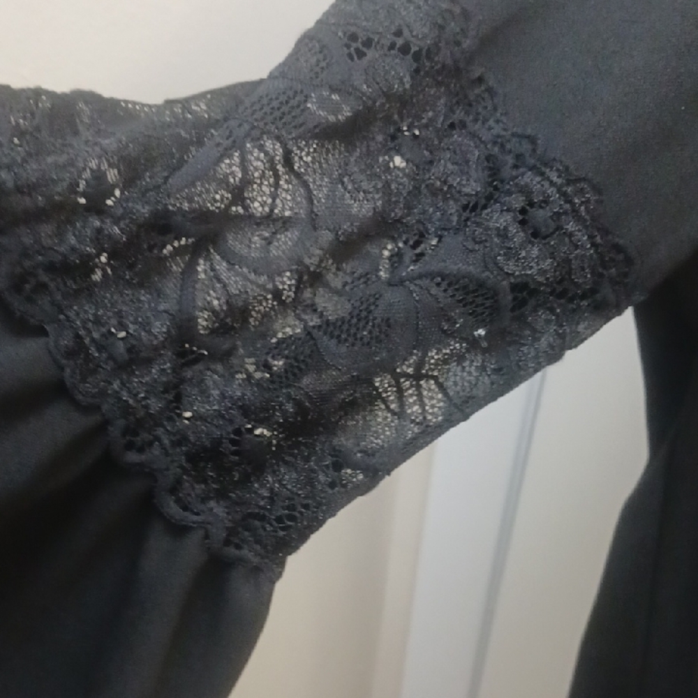 Love Squared Black Long Sleeve Dress - Picture 3 of 8